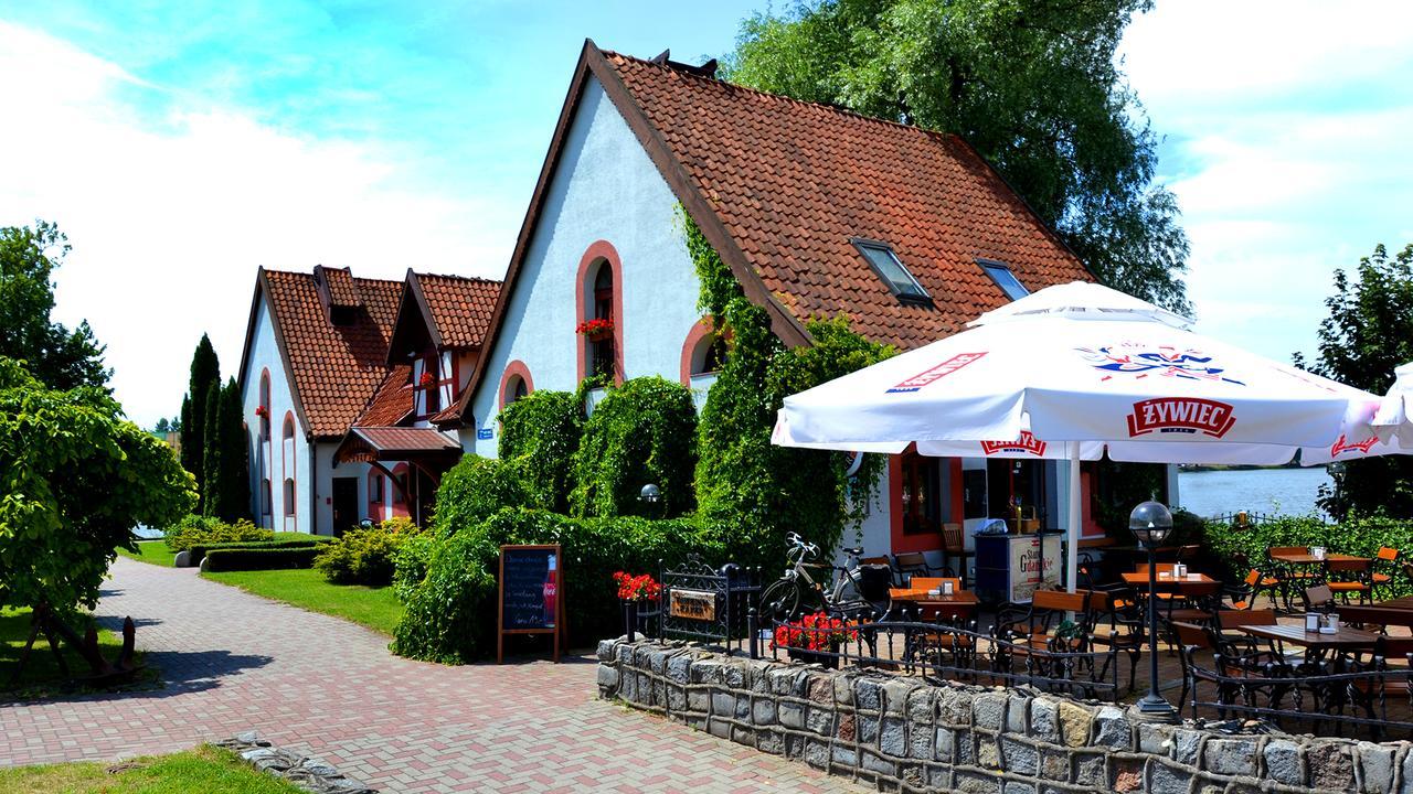 Tawerna Kaper Hotel Илава Екстериор снимка